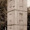 Ve Vrchlabí stála samostatná věž na sušení hadic v zahradě za Střelnicí (foto Krkonošské muzeum Vrchlabí)